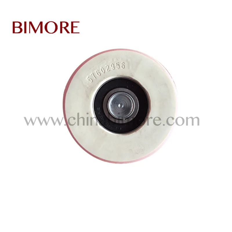 57602956 74x18x6203 landing door roller for 5400 (1)
