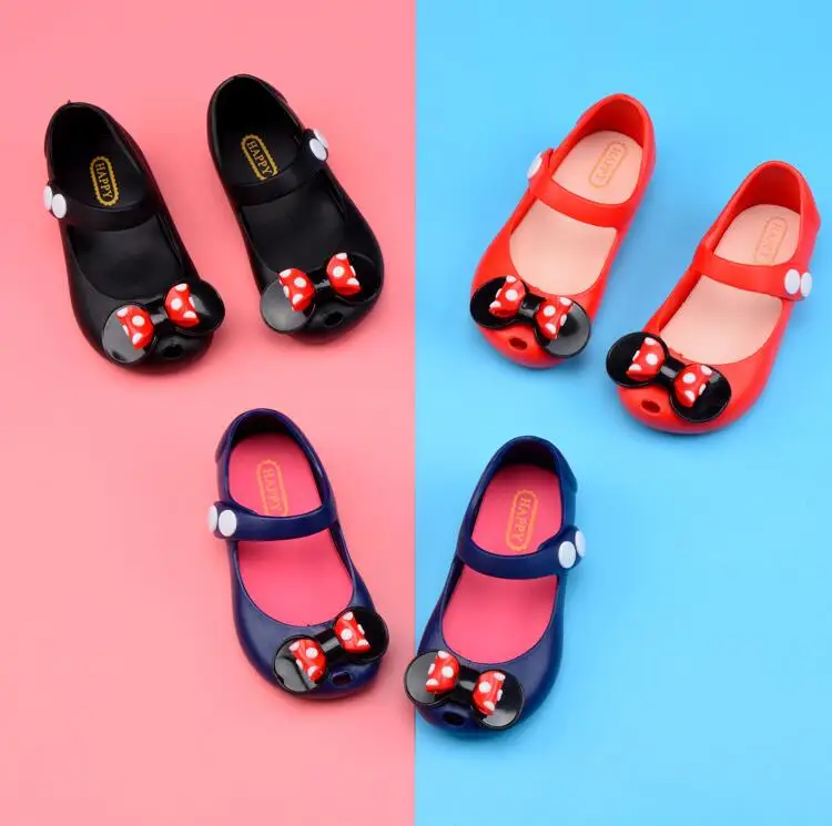 

2018 Child Girls Sandals Mickey bow Jelly Shoes Boys Girls Sandals Soft Comfort Toddler Baby Girl Sandals Beach Sandals for Kids