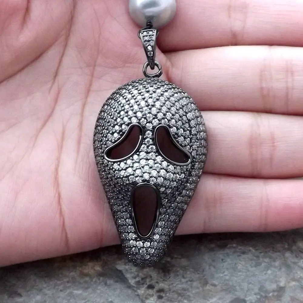 

22" Gray Rice Pearl Necklace Scream CZ Pave Pendant