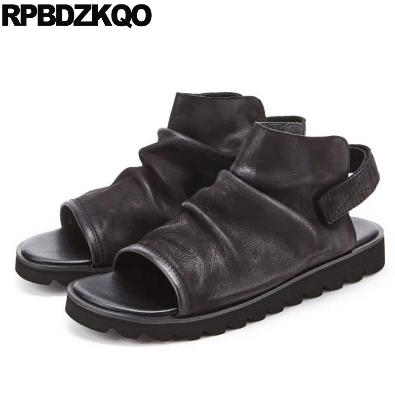 Black Casual Genuine Leather Flat Outdoor Strap 2018 Summer Designer Shoes Men High Quality Boots Breathable Sandals Luxury