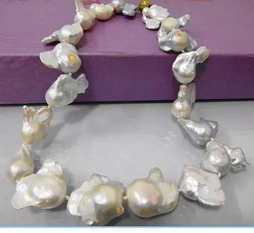 

HOT 0015590 AUSTRALIAN SOUTH SEA NATURAL WHITE NUCLEAR PEARL NECKLACE