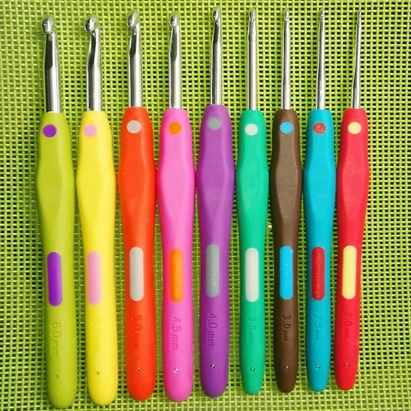 

Nova New Arrival Crochet Hook, 9pcs Set 2-6mm ,Ergonomic Grip,Soft Rubber TPR Handle Knitting Needles,Best Gifts