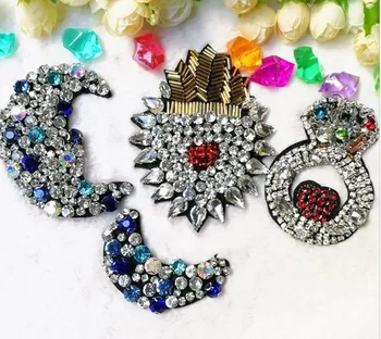 

Moon Diamond Bead Brooch Patches Applique Vintage Embroidered Fabric Sew On Handmade Patch Fashion Clothing Decoration