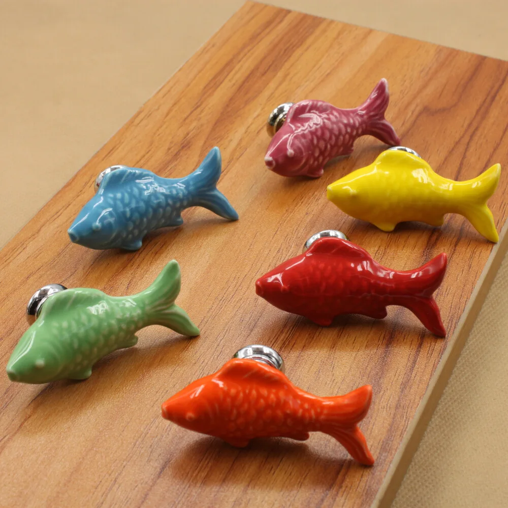 

Single hole children's handle Ceramic pumpkin color cartoon goldfish handle European cabinet drawer handle
