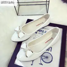 AIKE/весенне-осенняя Новая модная женская обувь в Азии; декоративный бант со стразами; обувь с закрытым носком на плоской подошве; женская обувь