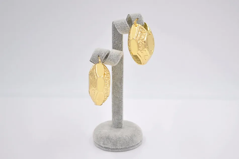 Jewelry sets (2)
