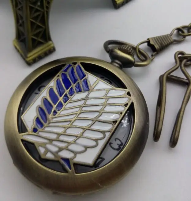 

Attack on Titan Bronze White steel antiques Animation cartoon Hollow out man students high quality gift pocket watches