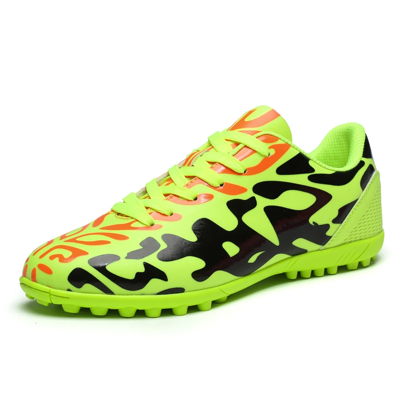 Soccer Indoor Shoes Mens Women High Top Soccer Boots White Green Indoor Soccer Shoes for Teenager Designer Sneakers Sock Shoes