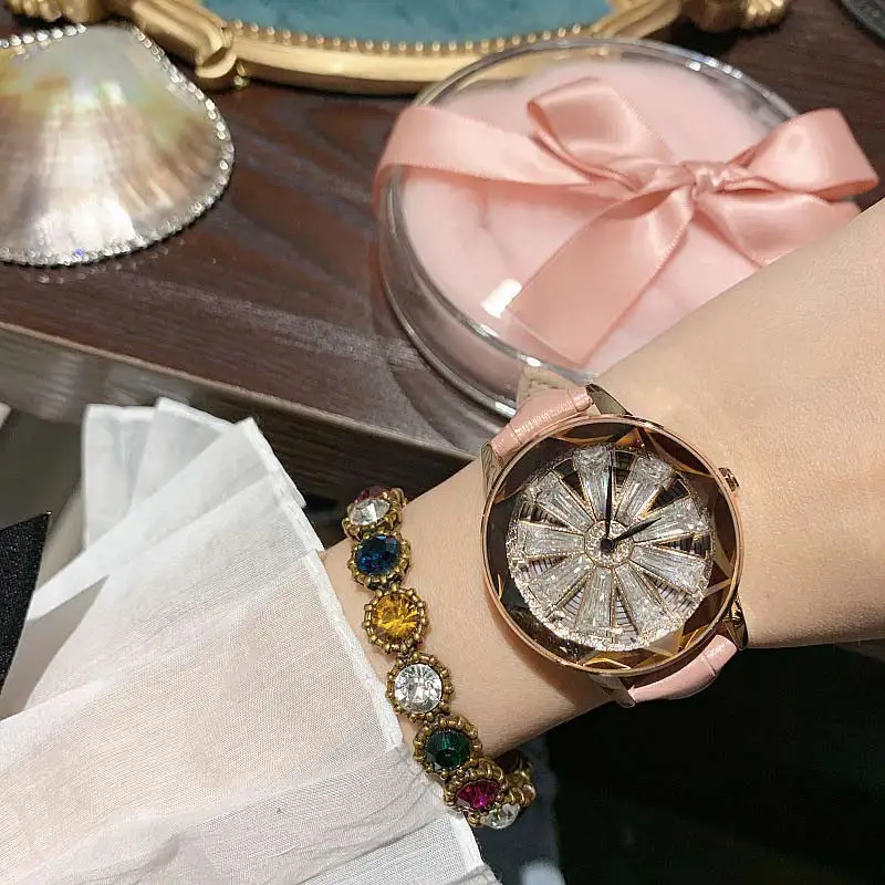 

2019 Fashion Top Brand Luxury Watch Women Leather Strap Designer Women Dress Watch Big Stone Crystal Women Watches Quartz