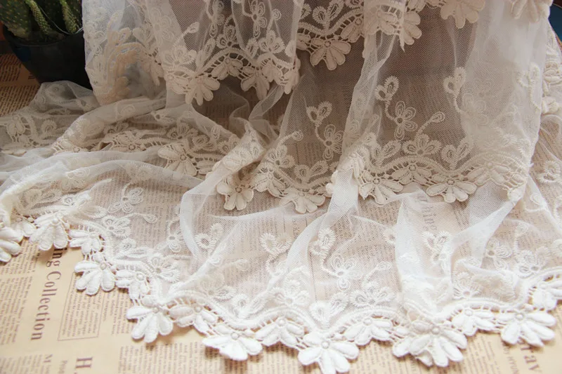 Nova Chegada 1 JARDAS 47 polegadas Adorável Bege DIY Rendas Tecido Bordado Frete Grátis Conivente Z057