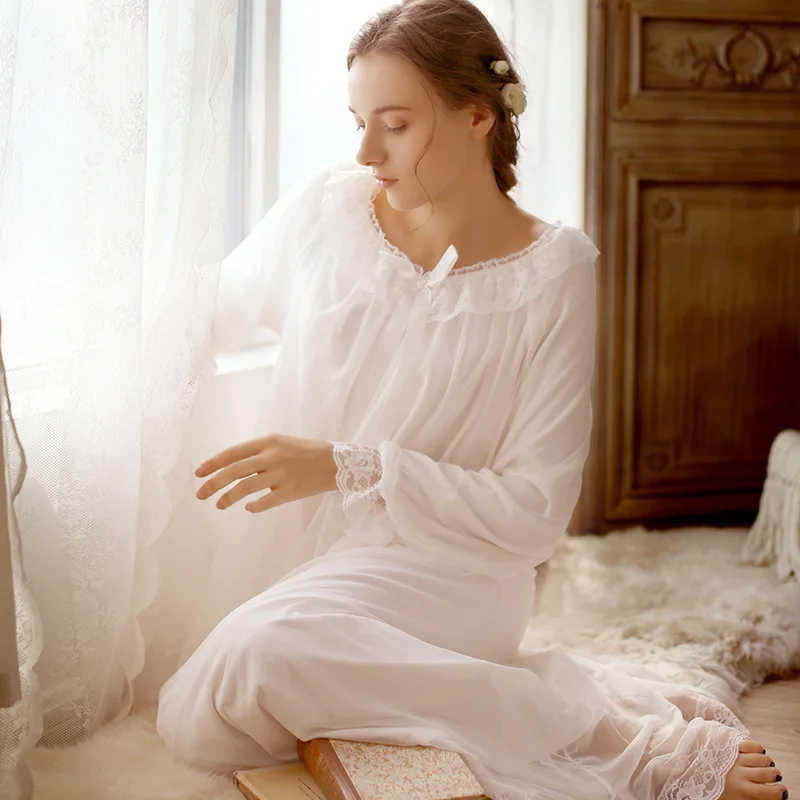 

RenYvtil Summer European Nightgown Women Palace Vintage Lace Princess Sleepdress Medieval Dress Bride Nightdress Plus size