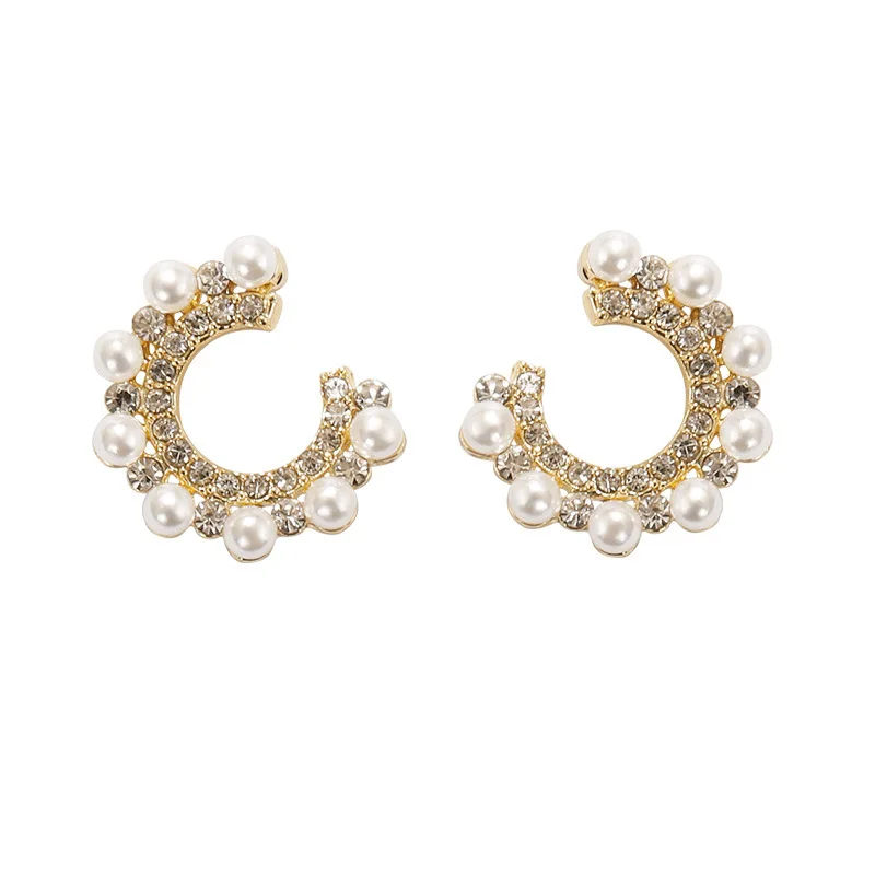 

Korean Sterling Silver Pearl Earrings Temperament Wild Letter Diamonds Baroque Earrings Personality