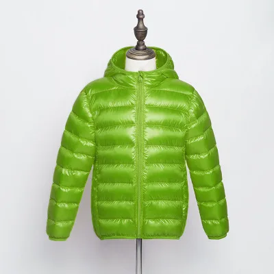 Детские пуховики для маленьких мальчиков и девочек Сверхлегкий, портативный пуховое пальто на утином пуху, детская куртка с капюшоном, пуховик зимняя куртка-парка детская верхняя одежда - Цвет: Green