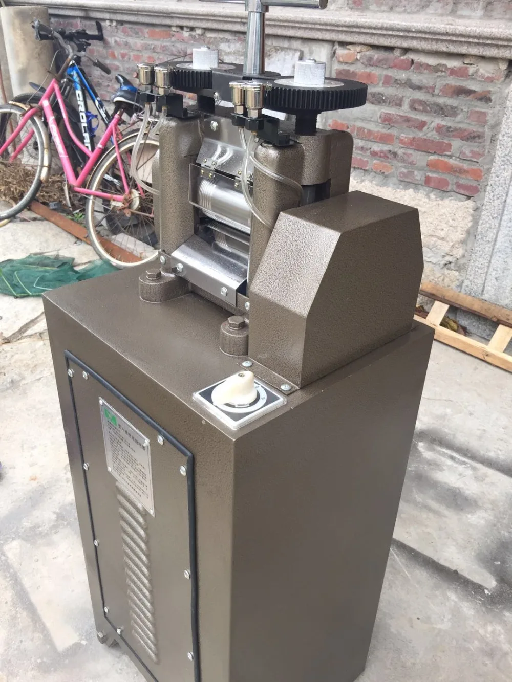 Electric rolling mill jewlery rolling mill gold rolling mill 220V/1.5P