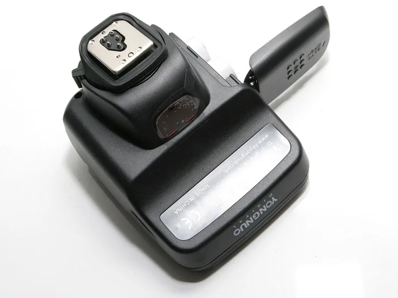 yn-e3-rt-with-focus-acc-led