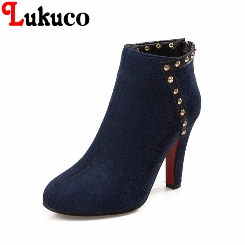 

2018 Lukuco fashion shoes oversize 38 39 40 41 42 43 44 45 46 47 48 Rivet design pumps high quality free shipping women boots