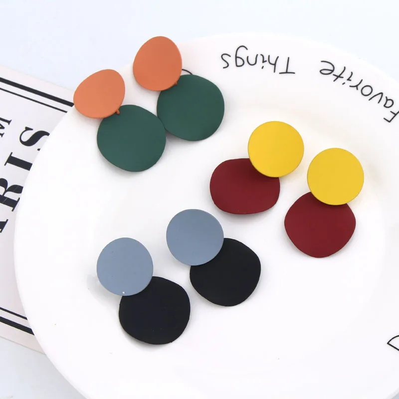 

2019 New Colorful Metal Wafer Earring Simple Geometric Circle Drop Earrings boucle d'oreille Round Earrings For Women Girl