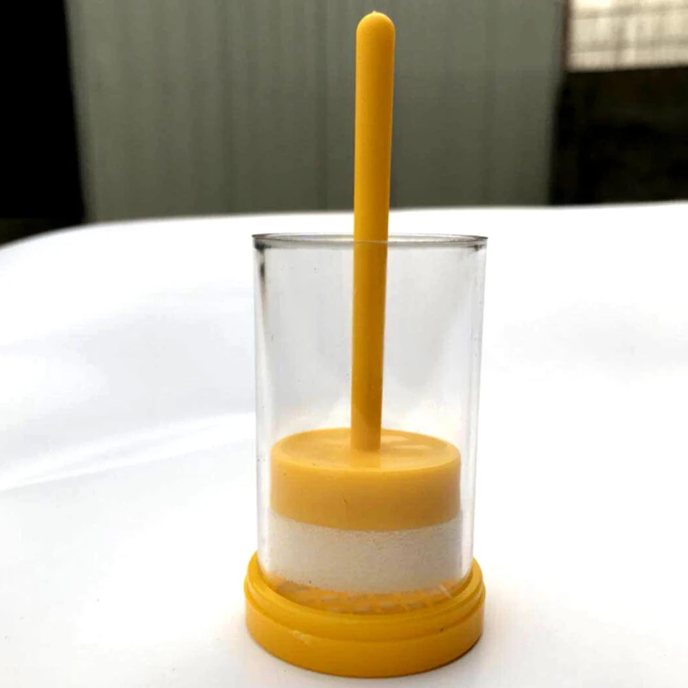 

Plastic Queen Bee Keeping Marking Cage Marker Bottle Plunger Beekeeping Equipment Bee Tools Honey Apicultura pszczelarstwo