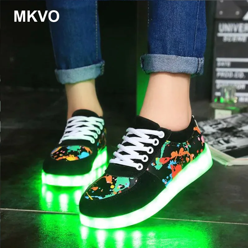  Graffiti usb carga 27-44 tamaño PU cuero brillante zapatillas niñas zapatos iluminados luminosos za