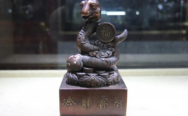 

Collectible bronze lion statue S1031 China Palace Copper Bronze Feng Shui Seal stamp Zodiac Blessing Snake Art Statue