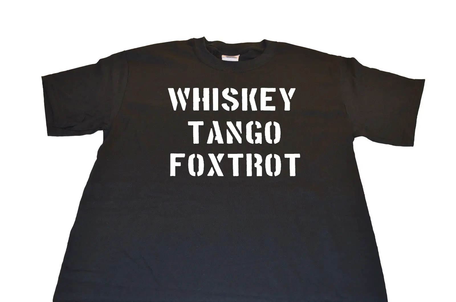 Виски Tango Foxtrot. Забавно. Высококачественная футболка из флока с принтом. Новые