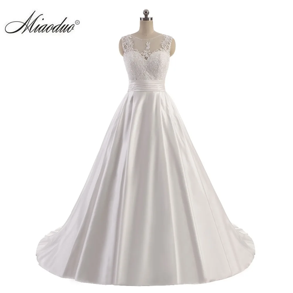 

Miaoduo Ball Gown Satin Wedding Dresses top Lace 2019 Scoop Backless Bridal Gowns Vestido De Noiva Princesa Hot Sale in stock
