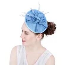 Pequeño sombrero de novia de malla de lino azul con pluma de flor elegante sombrero de boda y fascinadores sombreros Vintage hechos a mano para mujer tocado