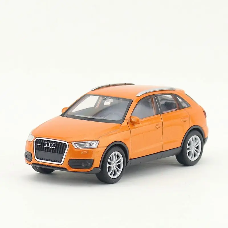 Абсолютно WELLY 1/36 масштаб Германия AUDI Q3 SUV литая модель металлическая модель автомобиля игрушка для подарка/детей/коллекции