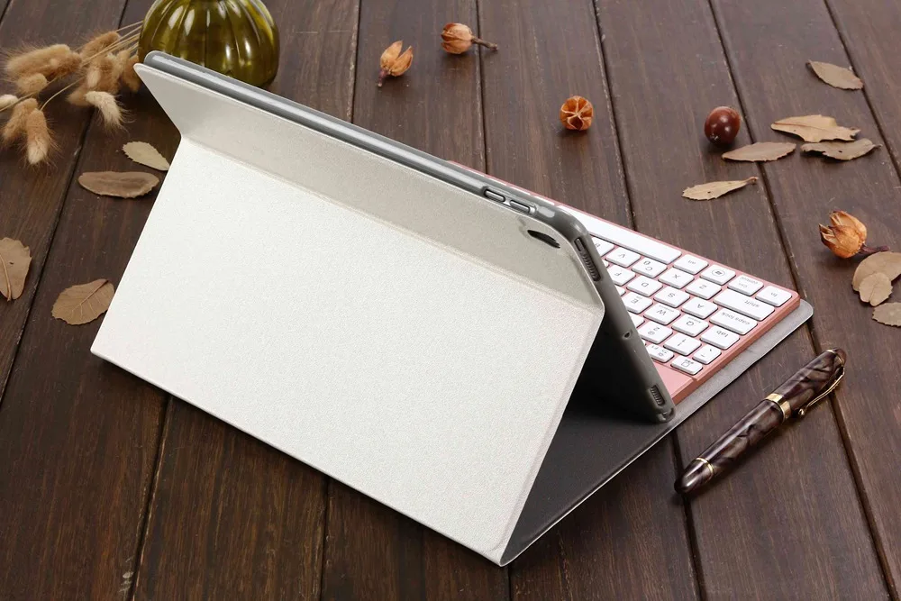 iPad-Pro-10.5-Backlit-Keyboard-Case-e