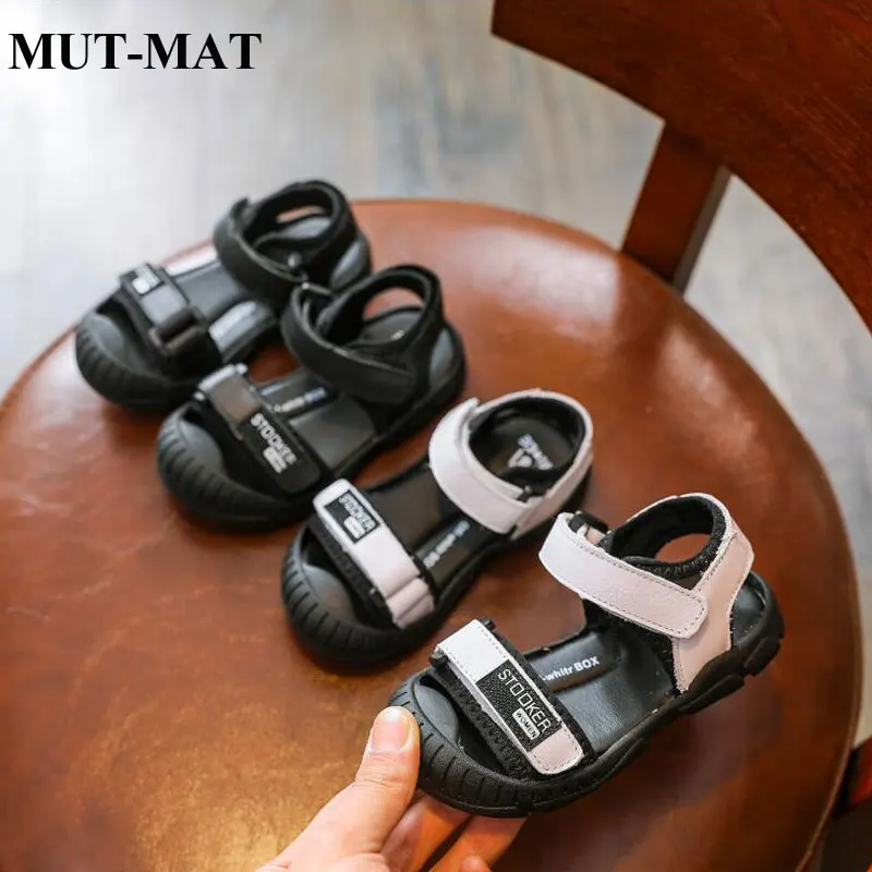 

Children's shoes boys leather soft bottom non-slip and wearable casual sandals children's magic stickers beach shoes