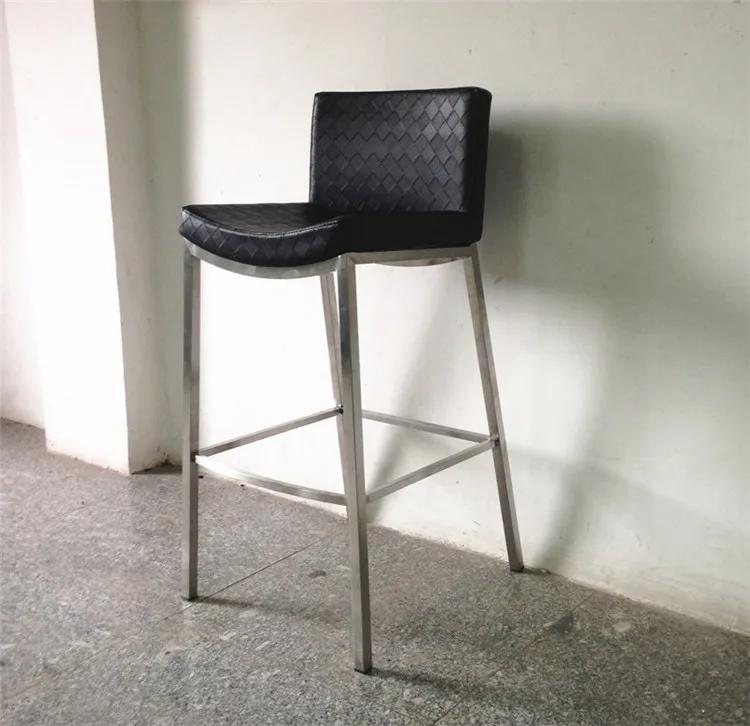 Solid wood bar table and chair.1102 Solid wood bar table and chair.1102