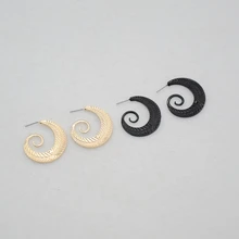Free shipping fashion ladies jewelry 2017 new Personality spiral shape metal girl earrings personalized of girls