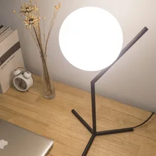 Скандинавские современные минималистичные настольные лампы для гостиной, белый стеклянный шар, Настольный светильник, железный штатив, молочный круглый шар, настольная лампа для чтения