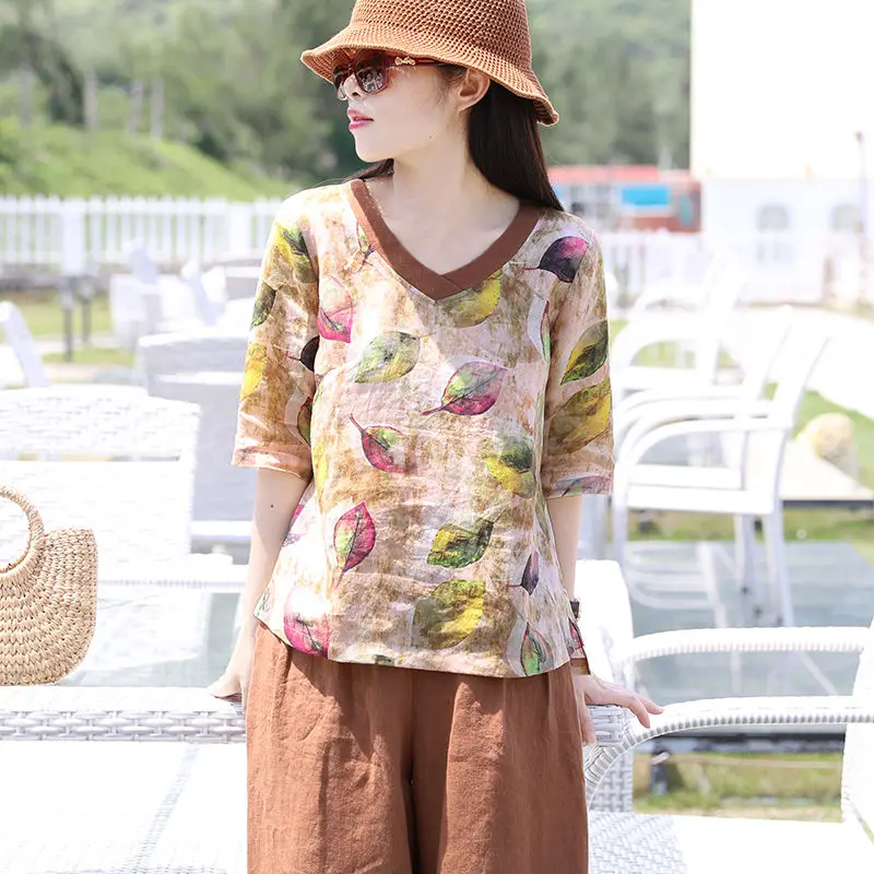 

F&je New Arrival Summer Women T Shirt Plus Size Half Sleeve V-neck Loose Tee Shirt Vintage Leaf Print Tshirts Tops Femme D21