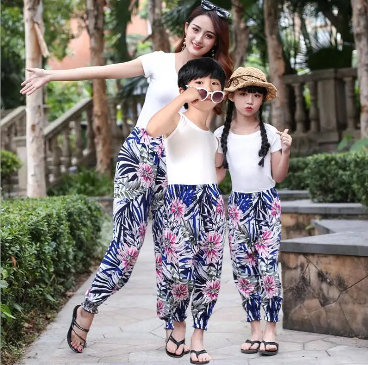 

Summer children's mosquito-proof pants cotton silk boys girls air-conditioning pants adult bloom pants large children loose beac