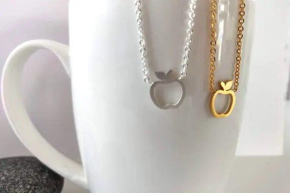 Hollow Outline Funny Geometric Fruit Apple Charm pendant necklace Bangles for School Mentor Teacher Women Graduation necklace