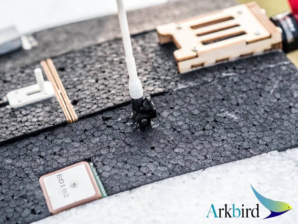 Новое поступление самолет Arkbird Hummingbird EPP RC летательный аппарат Wingspan 860 мм самолёт