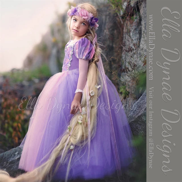 Déguisement Raiponce Disney Princess taille 5-6 ans robe violet