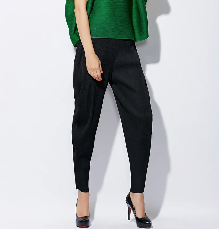 Высокая changpleat-end Мода miyak плиссированные женские брюки свободные эластичные талии Плюс Размер повседневные Черные шаровары c принтом дикие Твердые
