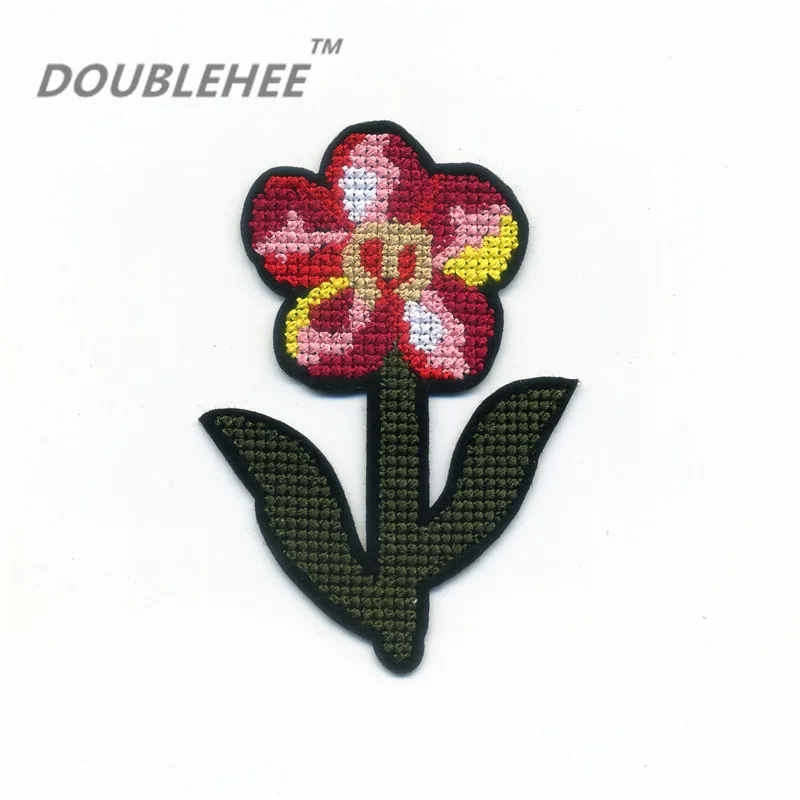 

DOUBLEHEE 7.3cm*10.3cm Embroidered Iron On Patches Cross-stitch Flowers With Green Leaves Embroidery Coat Shoes Accessories