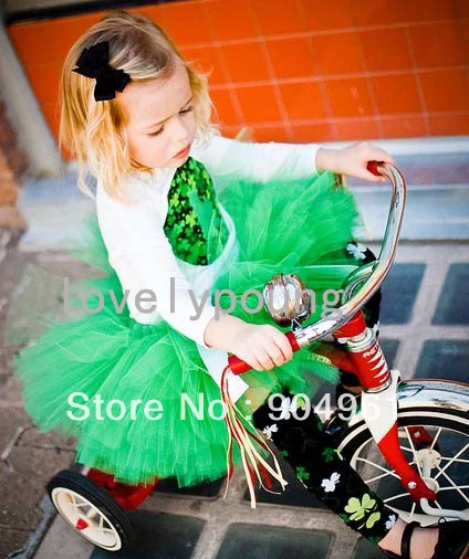 

Santa Green Girls Tutu Skirt Christmas Costume Skirt Dance skirt