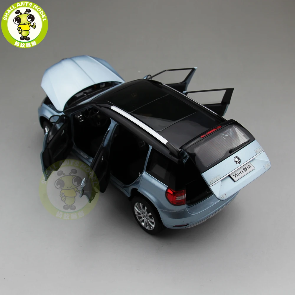 1/18 Skoda Yeti City SUV литая модель металлическая модель автомобиля SUV Подарочная коллекция хобби синий