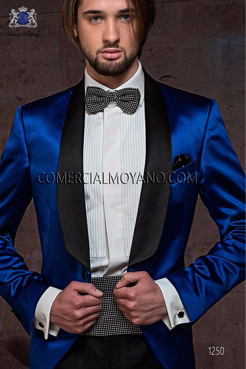 tie with blue coat pant