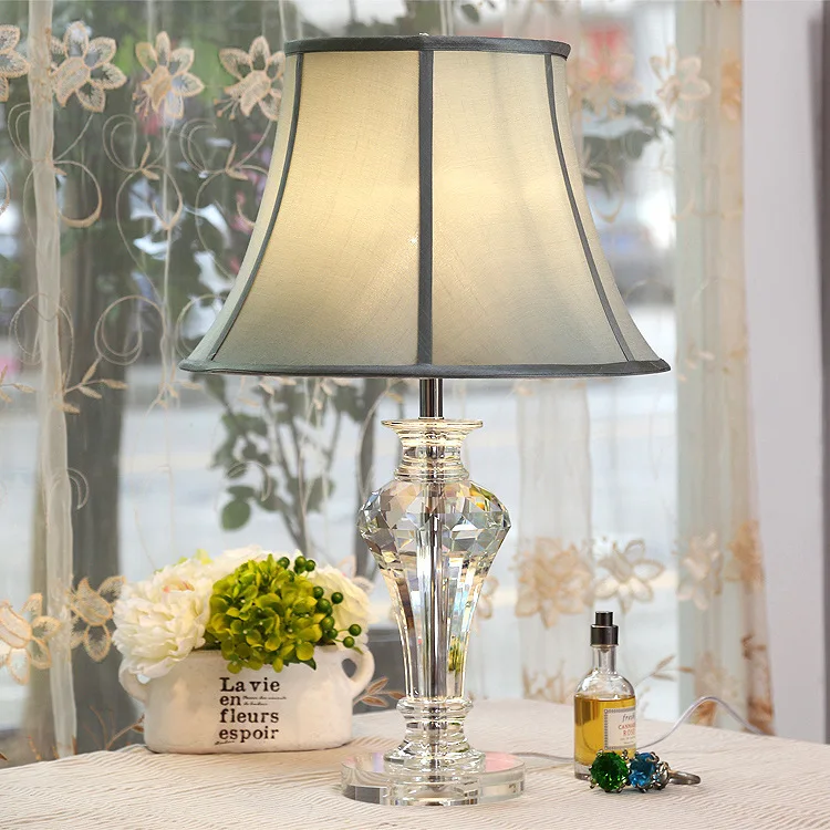 Modern Crystal Bedroom Table Lamp Fabric Lampshade Living Room Decoration Abajur Table lamp For Bedroom Lamparas De Mesa