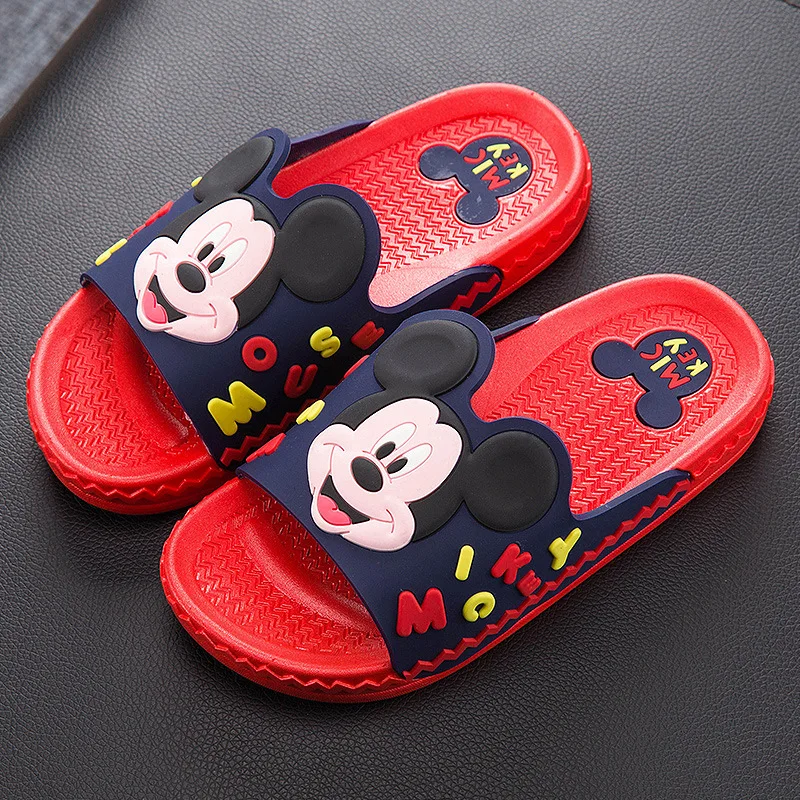 Crianças de Couro Macio de Borracha Pvc dos Desenhos Meninos Chinelos Sapatos Casa Meninas Animados Autobots Crianças Chuveiro Sandália 8 Online shopping