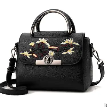 Женская Повседневная сумка с вышивкой новинка из искусственной кожи женская сумка почтальон роскошные сумки дизайнерские цветочные сумки через плечо Bolsa Feminina ZXQ01 - Цвет: black