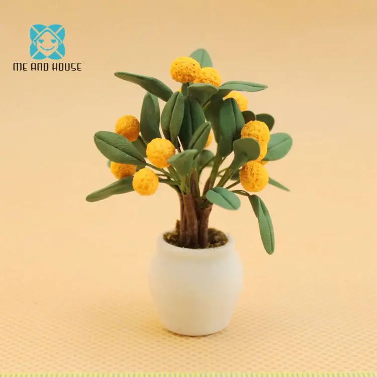 

1:12 Doll House Miniature handcrafted clay orange tree in ceramic pot for garden