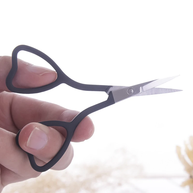 1 шт. ножницы для макияжа в форме сердца маленькие ножницы из нержавеющей стали для волос в носу Эпилятор ресниц для бровей инструменты для удаления волос