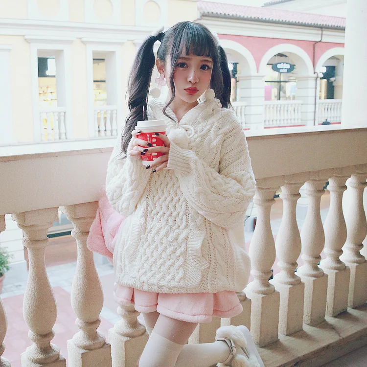 

Princess sweet lolita student sweater BOBON21 White cherry hair ball twist thick coarse needle cap wool sweater T1428