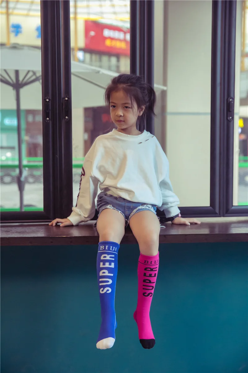 1 пара, осенне-зимние детские футбольные спортивные носки, защитные Хлопковые гольфы для мальчиков и девочек, теплые носки для катания на коньках, 5 цветов